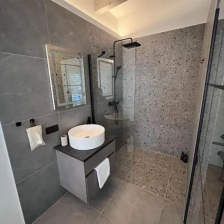 Loft Апартаменты *